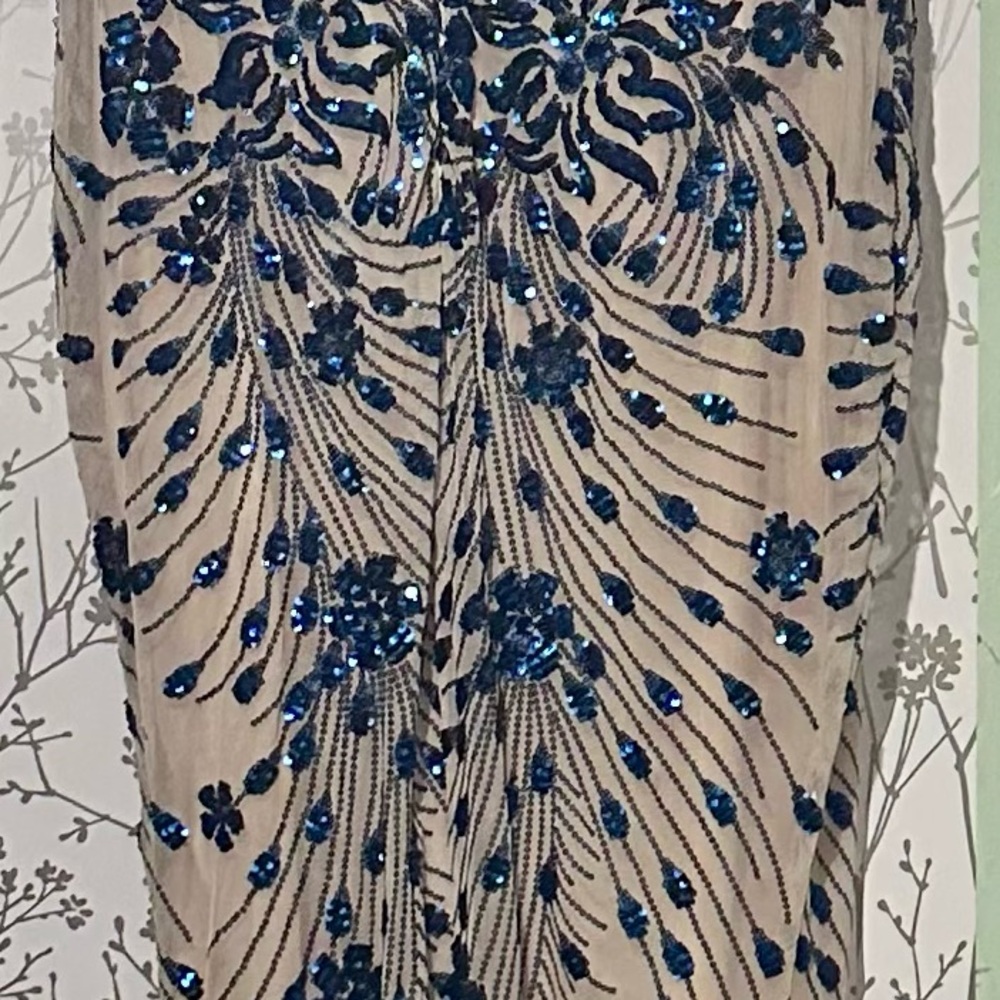 Multicolor, V Neck, Floral, Sleeveless, Rhinestones, Sequined Mermai… - Picture 3 of 5